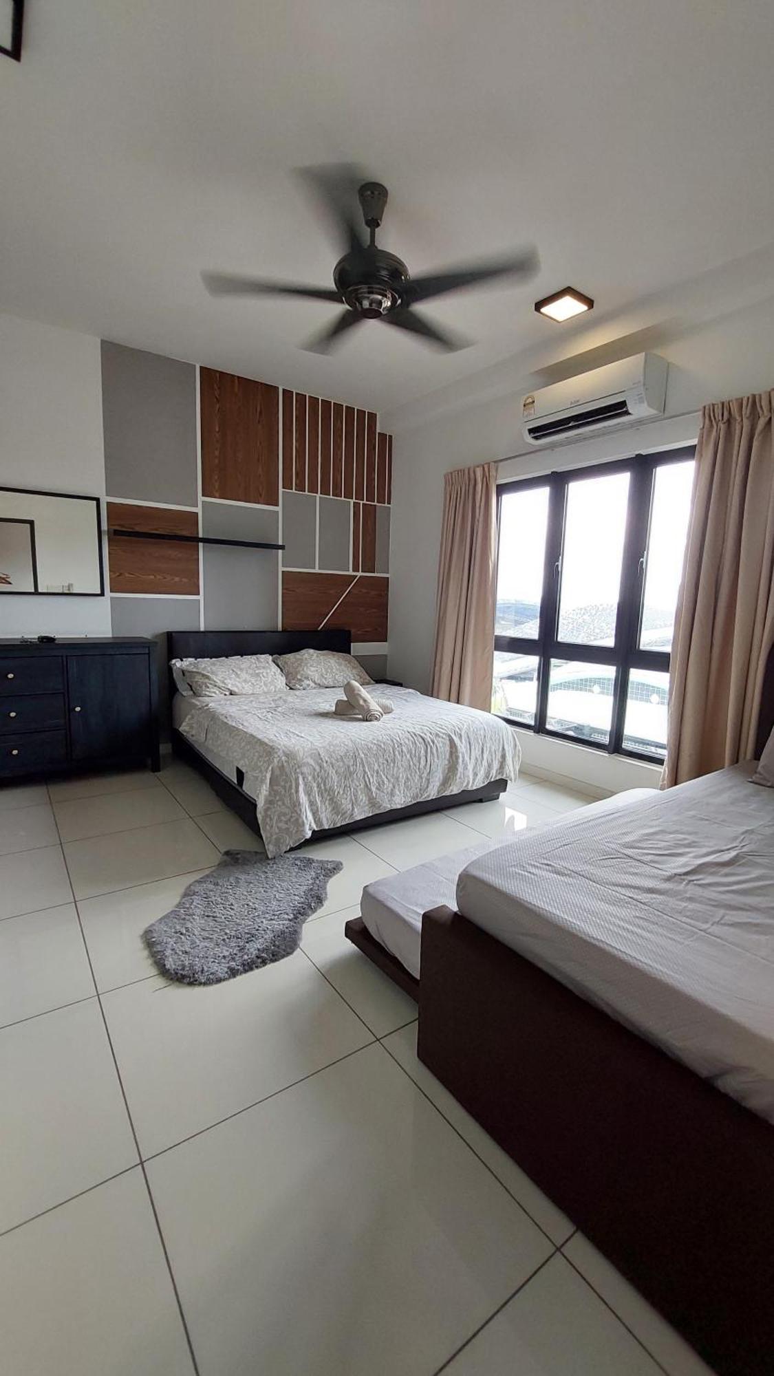 Adore Homestay@Emira Seksyen 13 Shah Alam, Msu, Stadium, Aeon Mall מראה חיצוני תמונה