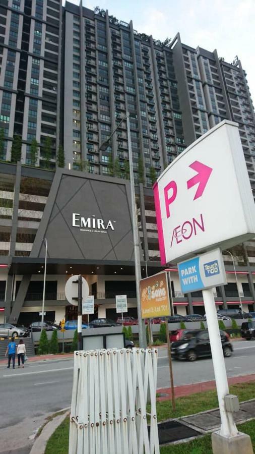 Adore Homestay@Emira Seksyen 13 Shah Alam, Msu, Stadium, Aeon Mall מראה חיצוני תמונה